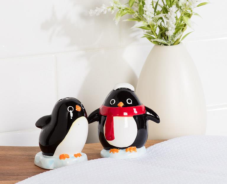 Playful Penguins Salt & Pepper-2.5"H