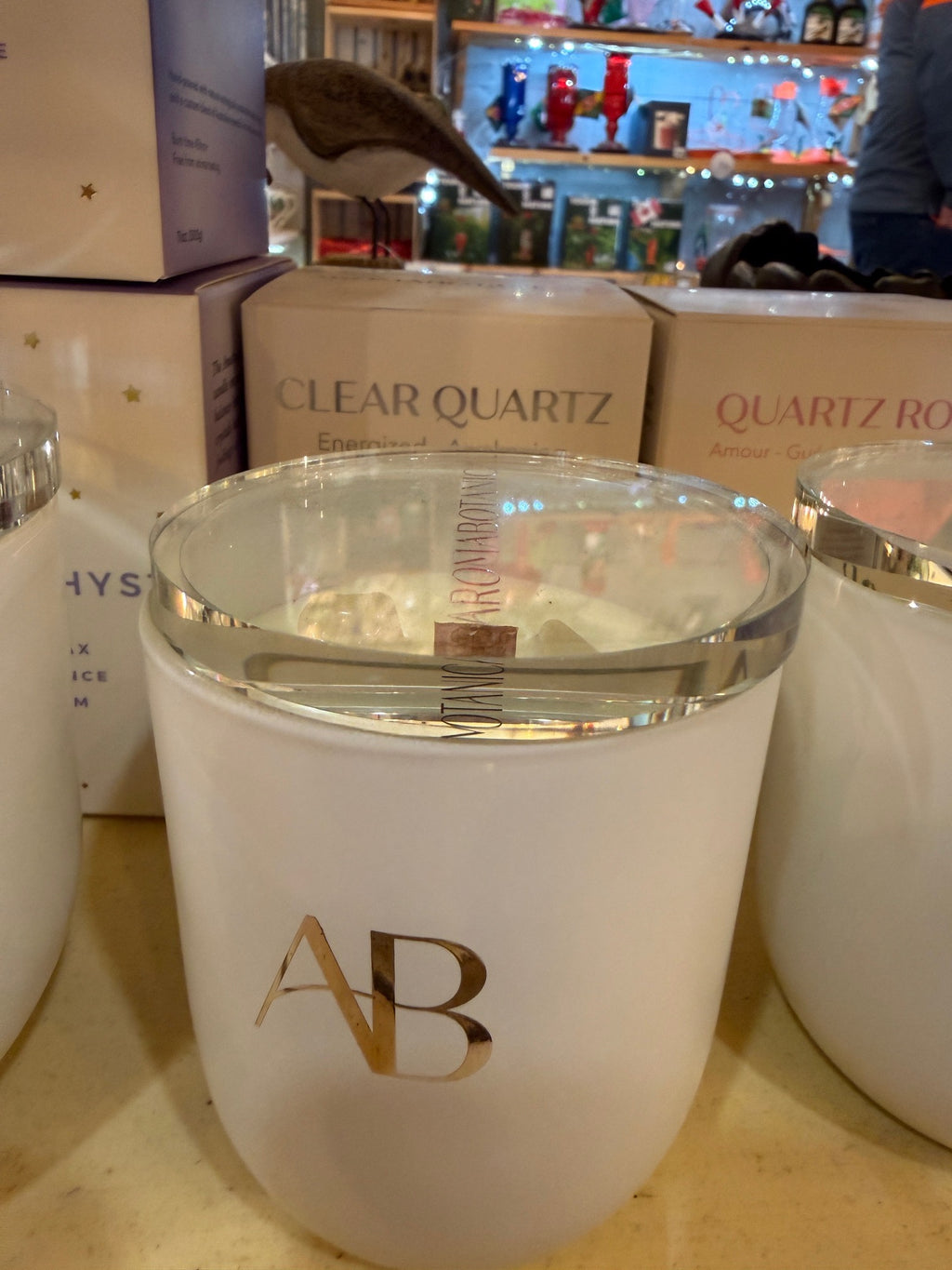 6oz Aromabotanical Wax Candle with real crystals