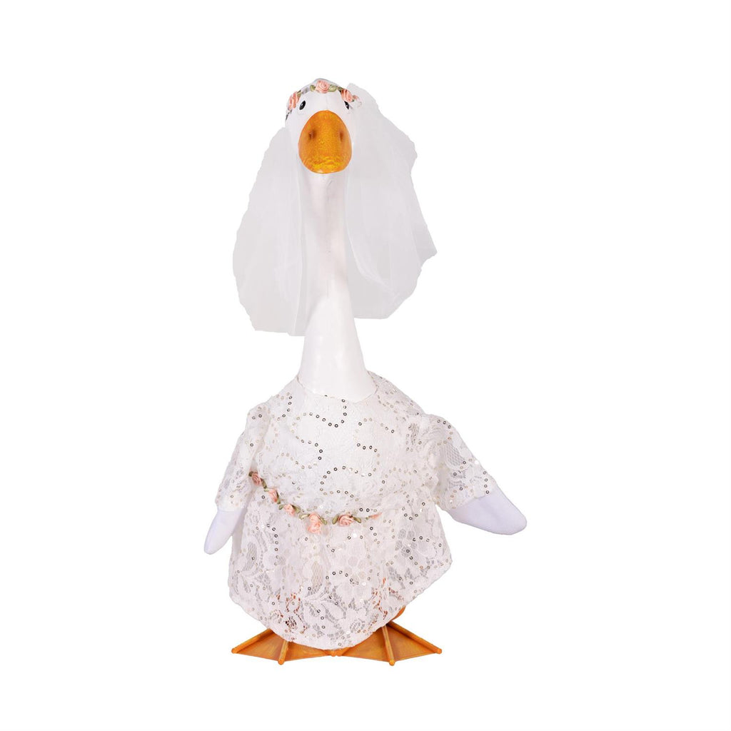 Giddy the Goose Outfits