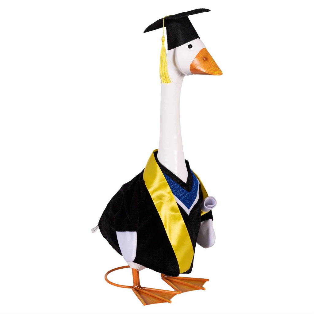 Giddy the Goose Outfits