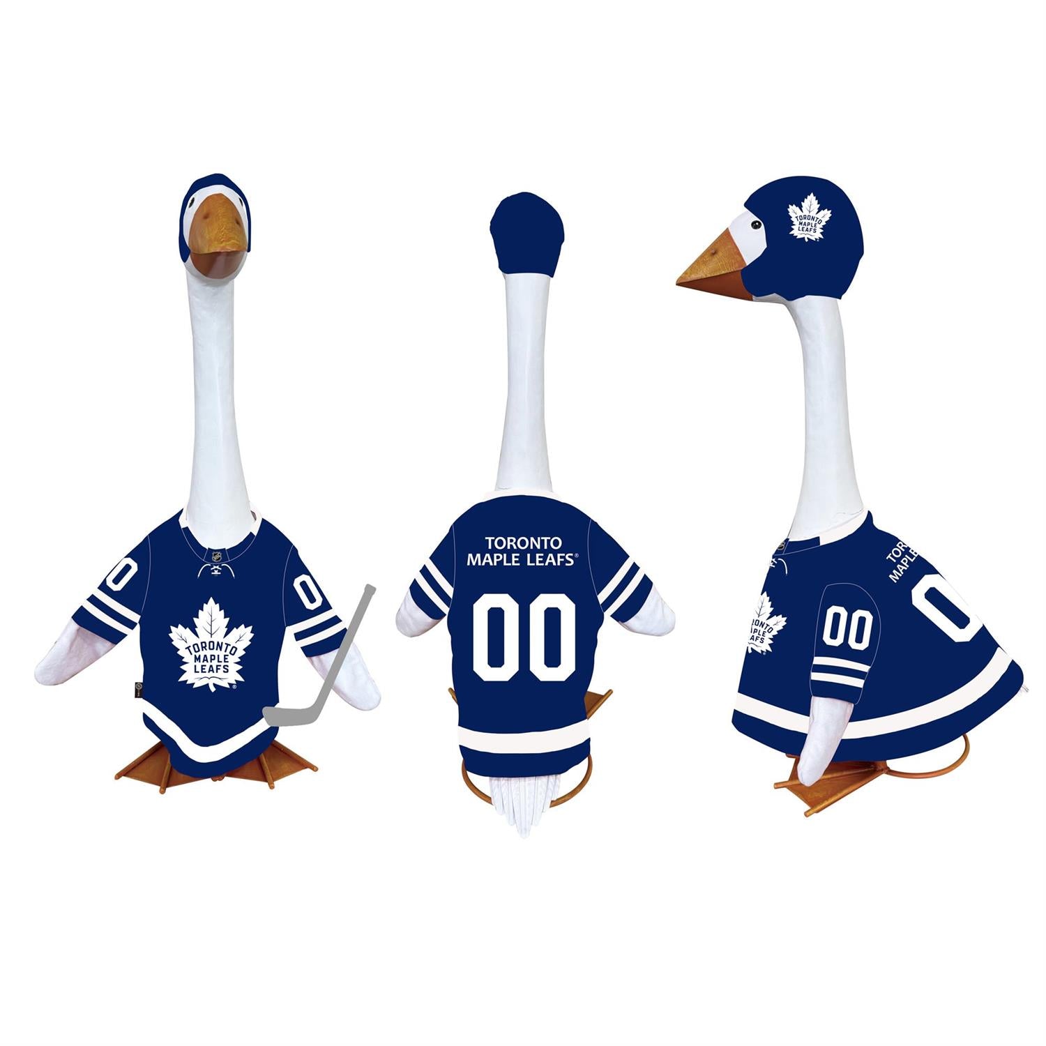 Giddy the Goose Outfits